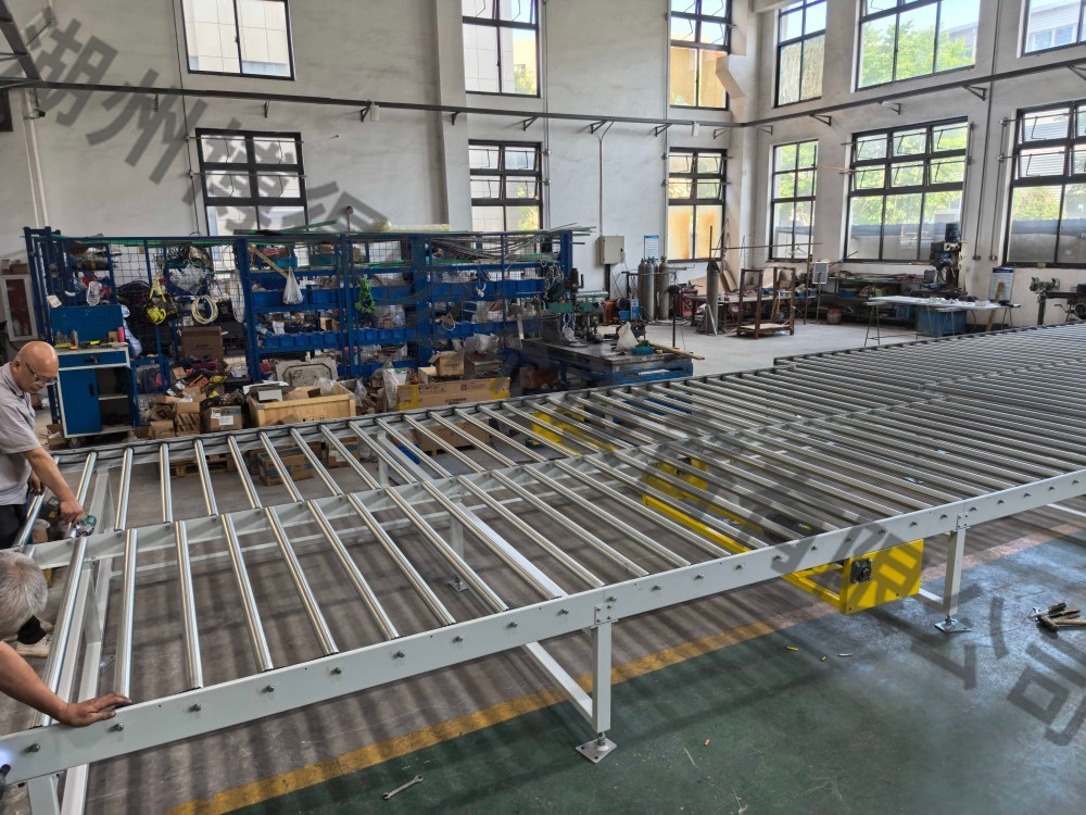 滾筒輸送機(jī)1